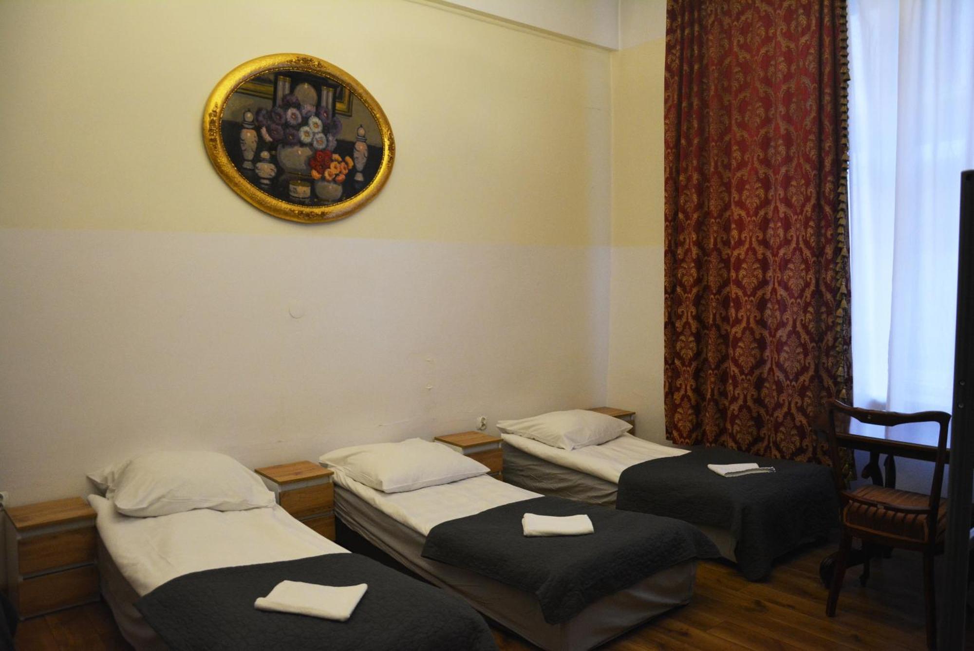 Vavelsky Apartments - Old Town คราคูฟ ภายนอก รูปภาพ
