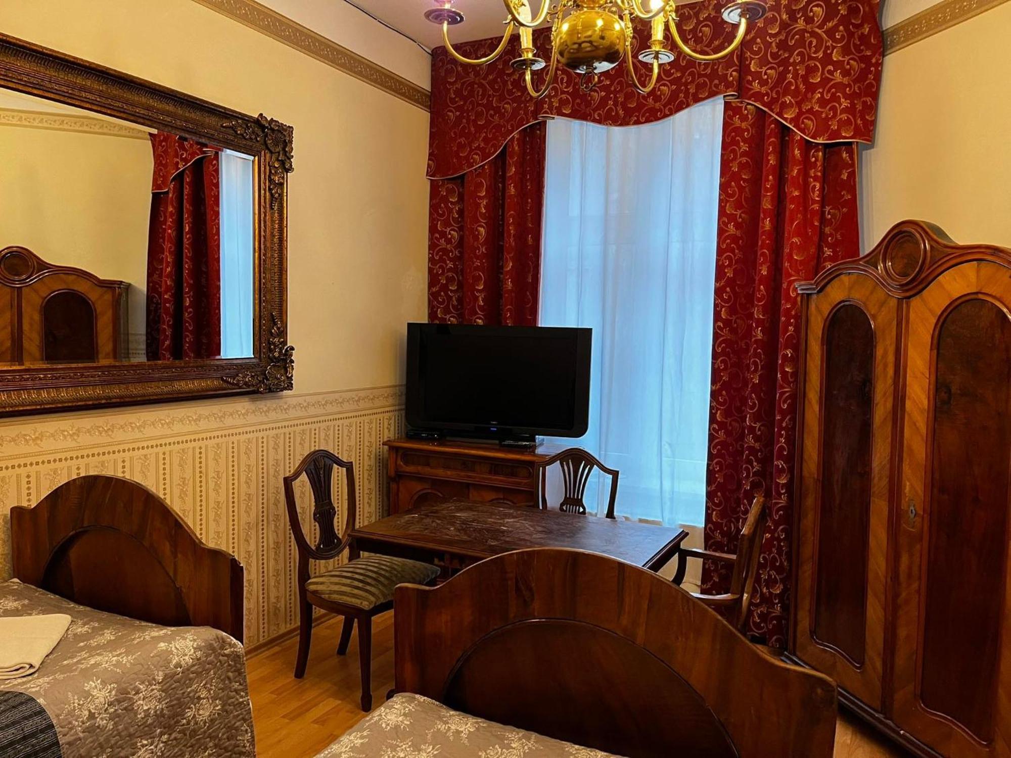 Vavelsky Apartments - Old Town คราคูฟ ภายนอก รูปภาพ