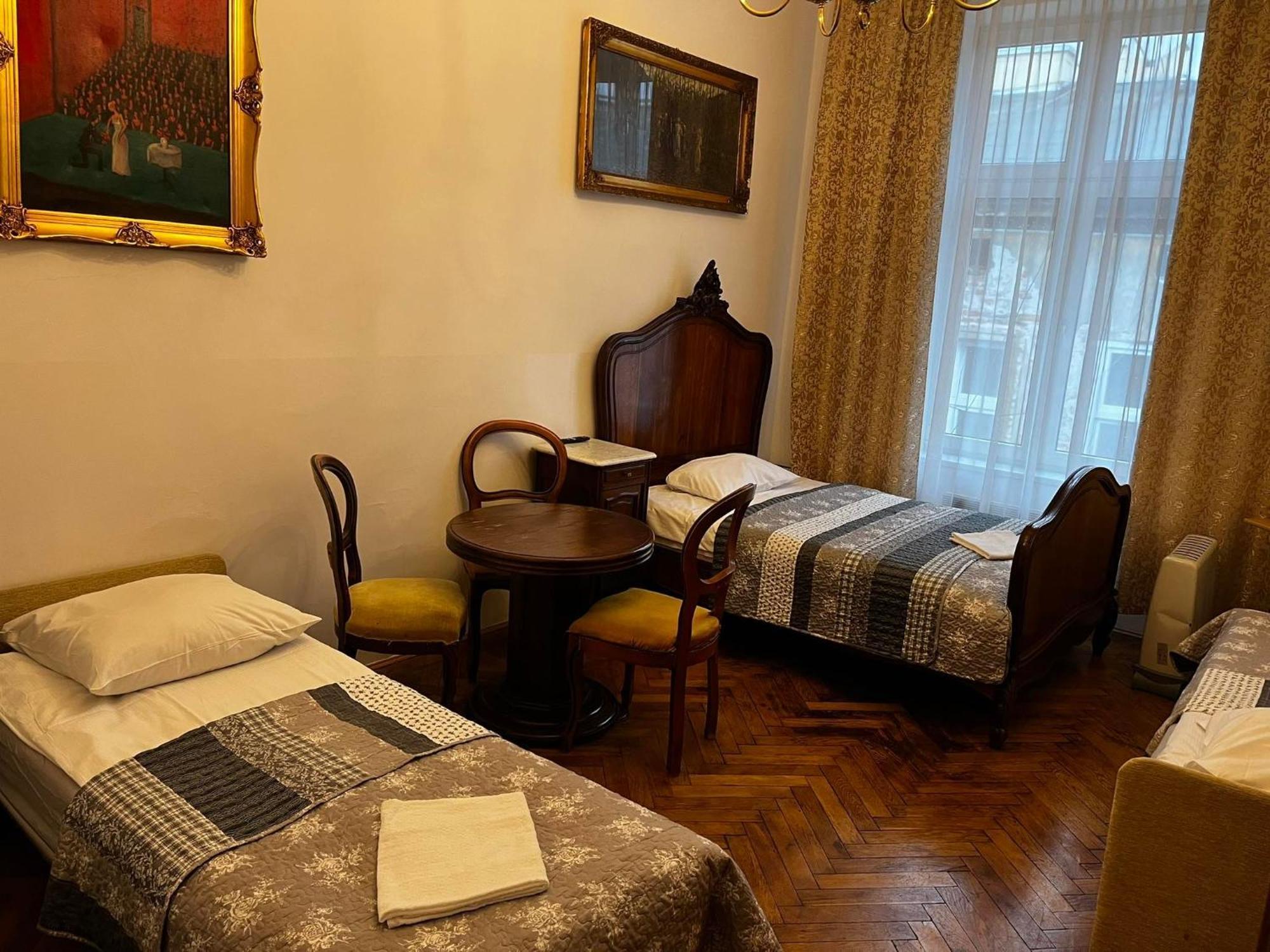 Vavelsky Apartments - Old Town คราคูฟ ภายนอก รูปภาพ