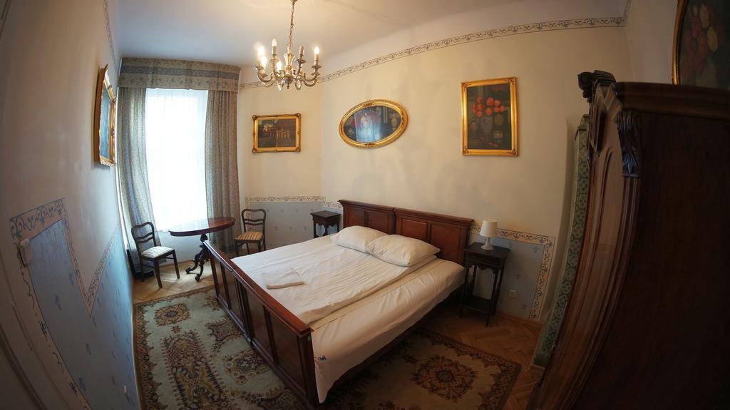 Vavelsky Apartments - Old Town คราคูฟ ภายนอก รูปภาพ