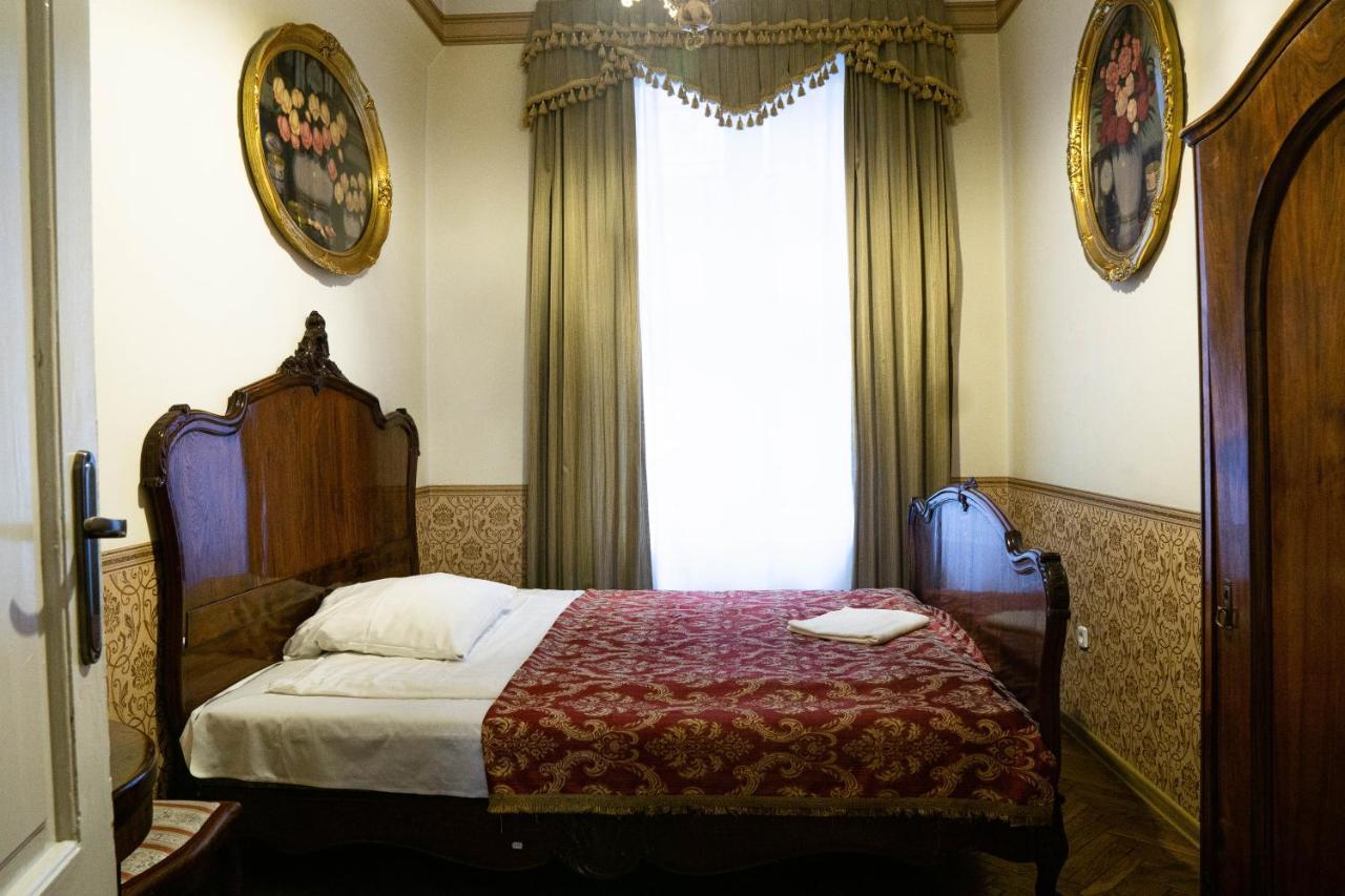 Vavelsky Apartments - Old Town คราคูฟ ภายนอก รูปภาพ