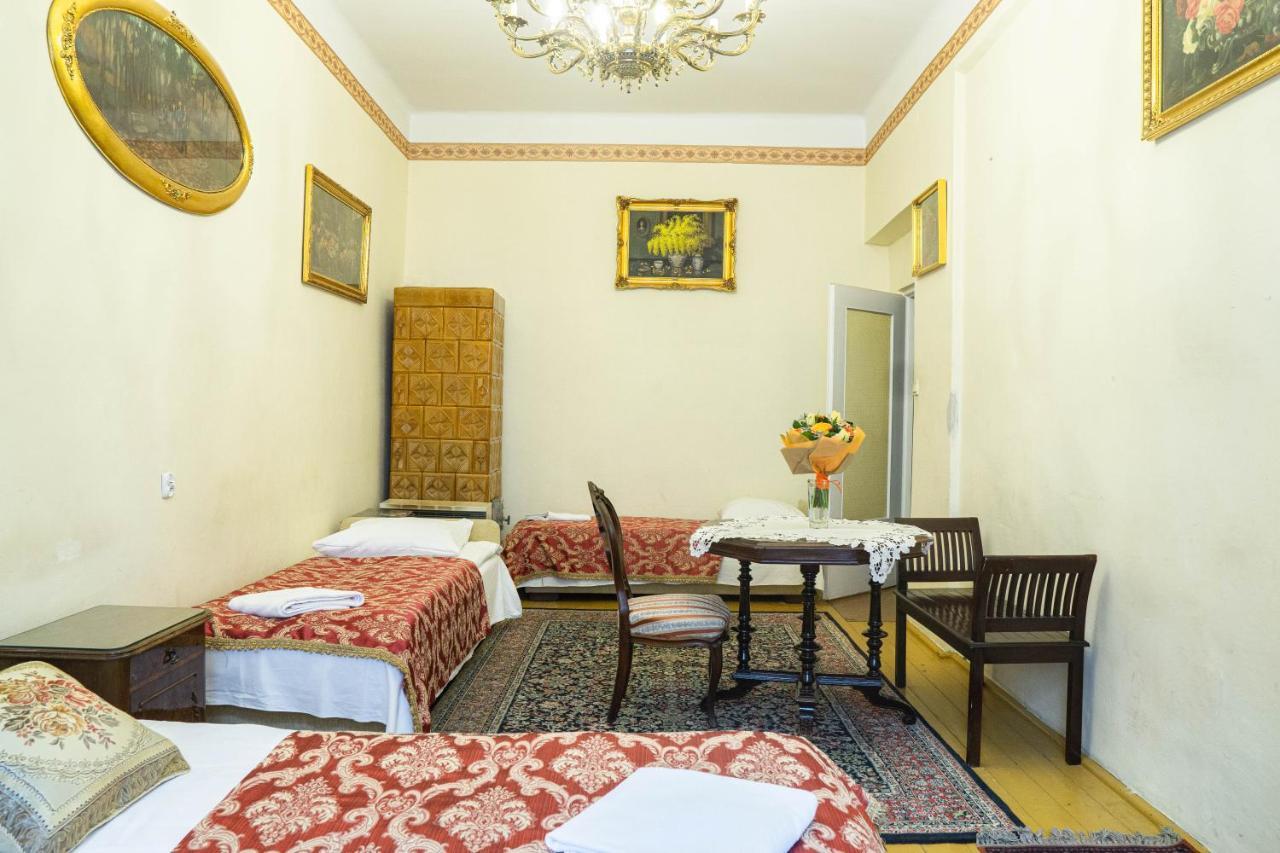 Vavelsky Apartments - Old Town คราคูฟ ภายนอก รูปภาพ