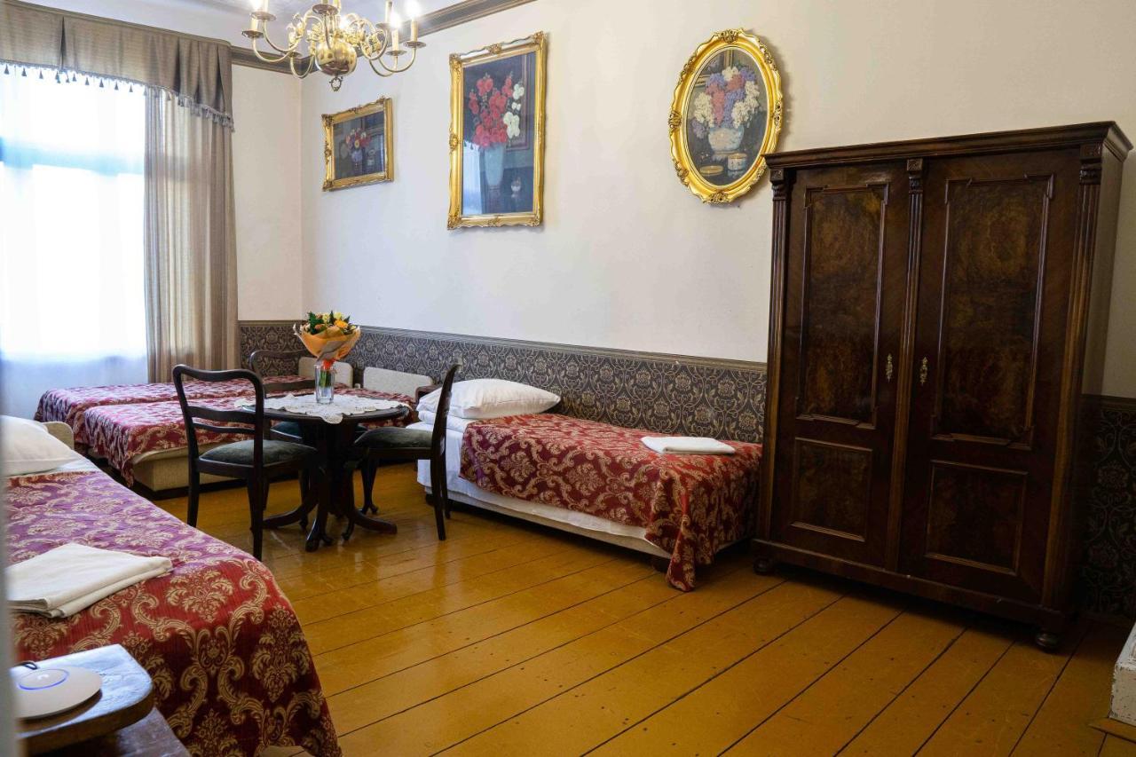 Vavelsky Apartments - Old Town คราคูฟ ภายนอก รูปภาพ