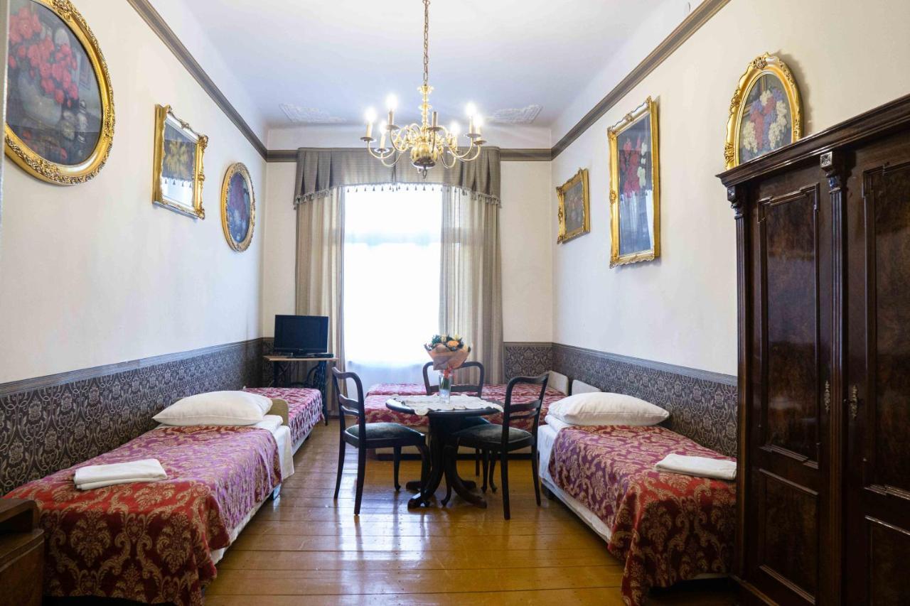 Vavelsky Apartments - Old Town คราคูฟ ภายนอก รูปภาพ