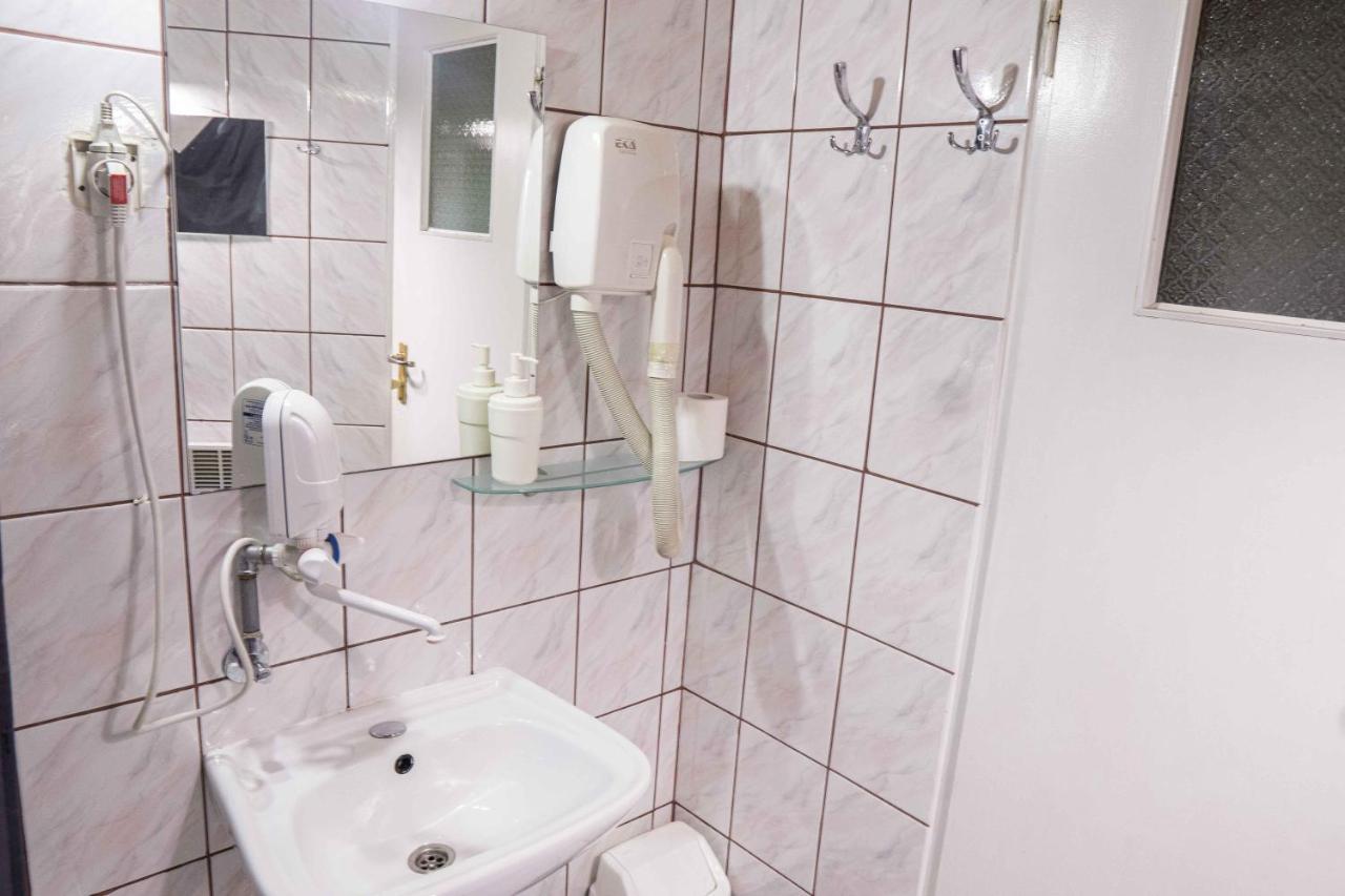Vavelsky Apartments - Old Town คราคูฟ ภายนอก รูปภาพ